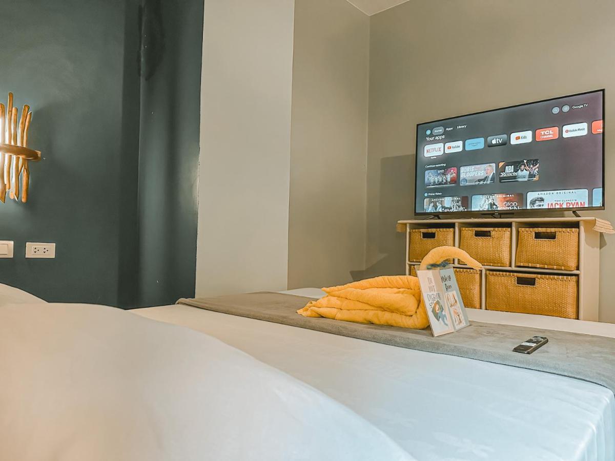 Outpost Hostel - קורון מראה חיצוני תמונה