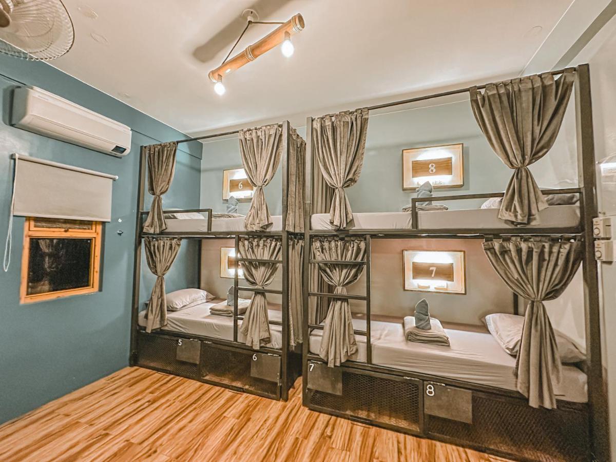 Outpost Hostel - קורון מראה חיצוני תמונה